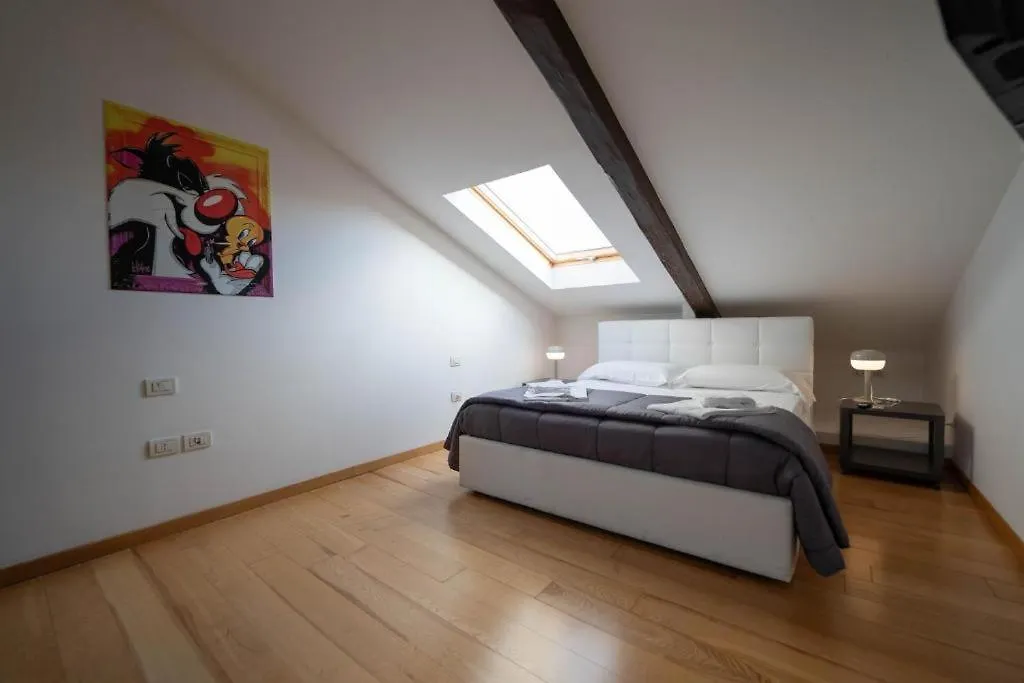 Cairoli Building By Dimorra Aparthotel Naples