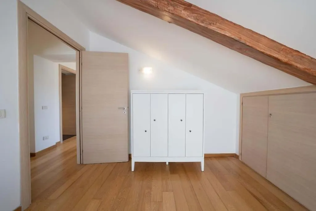 Cairoli Building By Dimorra Aparthotel Naples